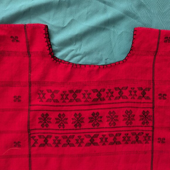 Mexican blouse top huipil red and black lightweight, OS, never worn - Picture 4 of 11